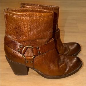 Vintage Frye Leather Buckle Heeled Ankle Boots Zipper Brown